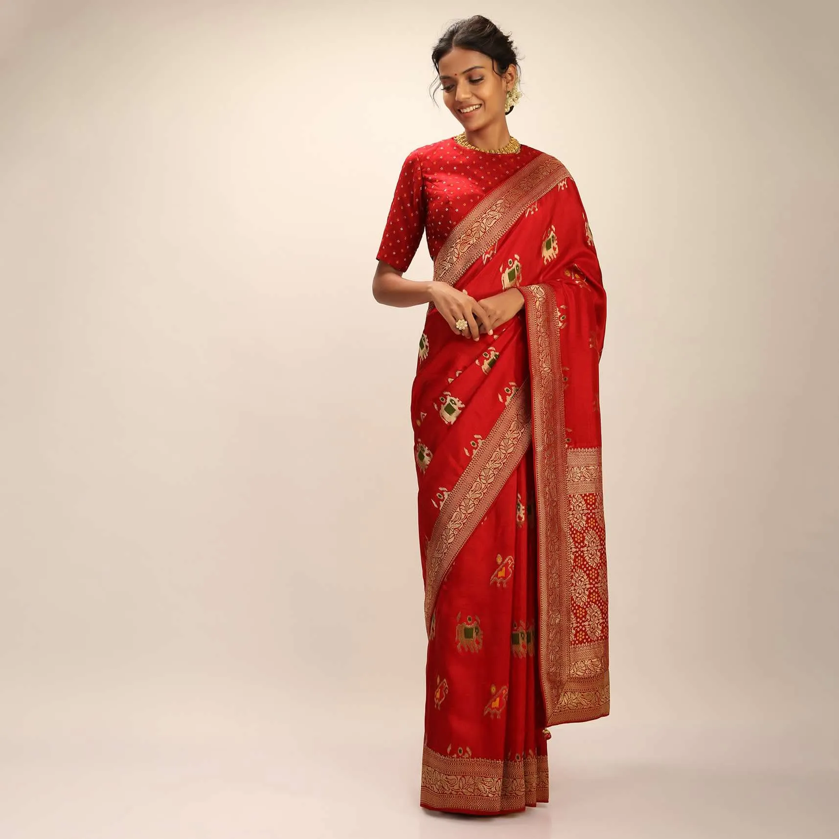 Apple Red Saree In Silk With Elephant And Bird Motifs And Brocade Bandhani Pallu And Border Along With Unstitched Blouse
