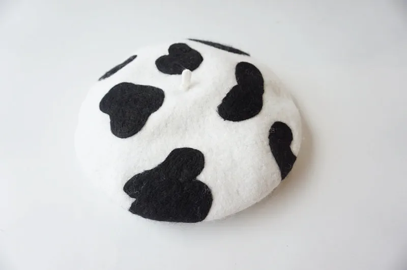 Black and white wool beret   KF82330